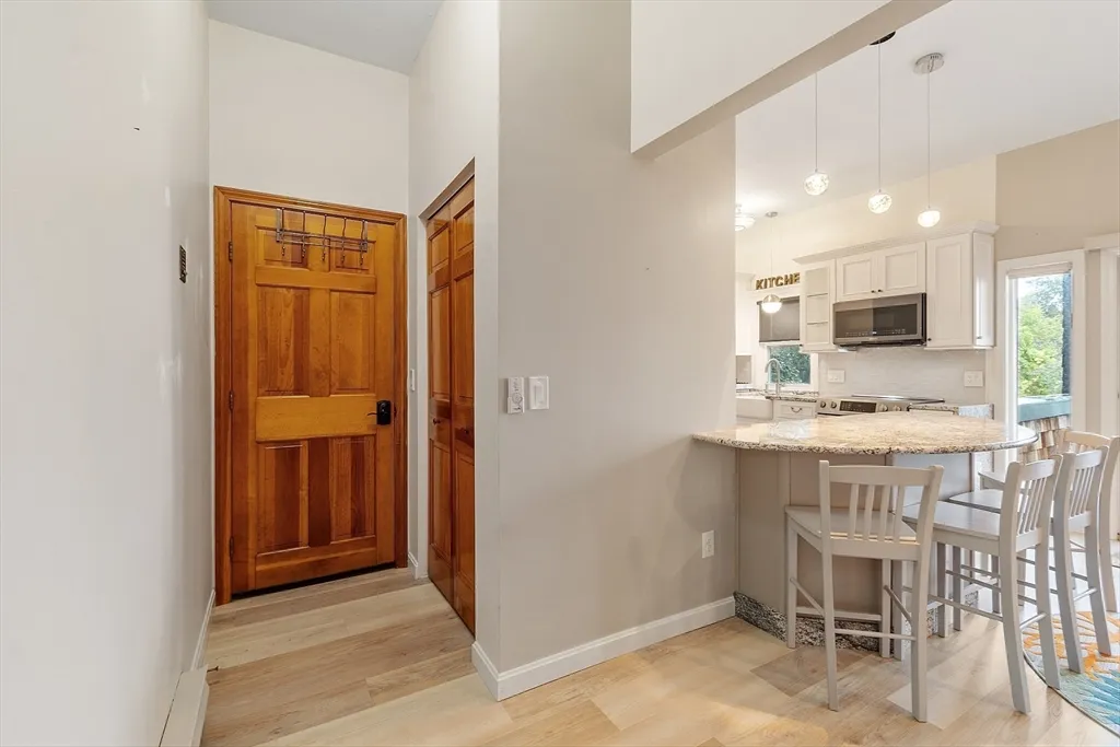 105 Granite St, Rockport