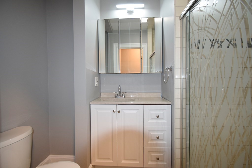 48 Englewood Ave, Commonwealth