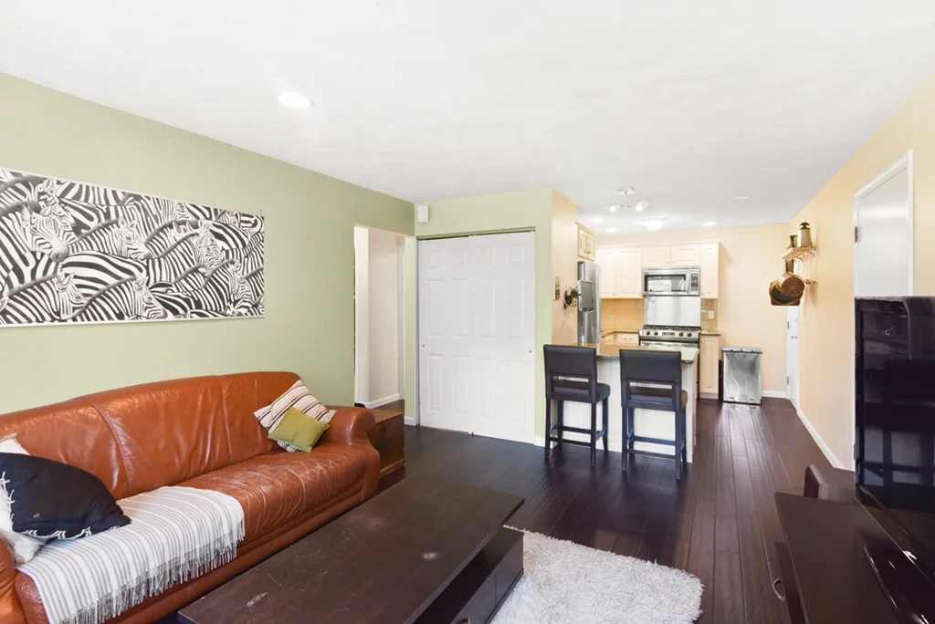 239 Main St, Reading