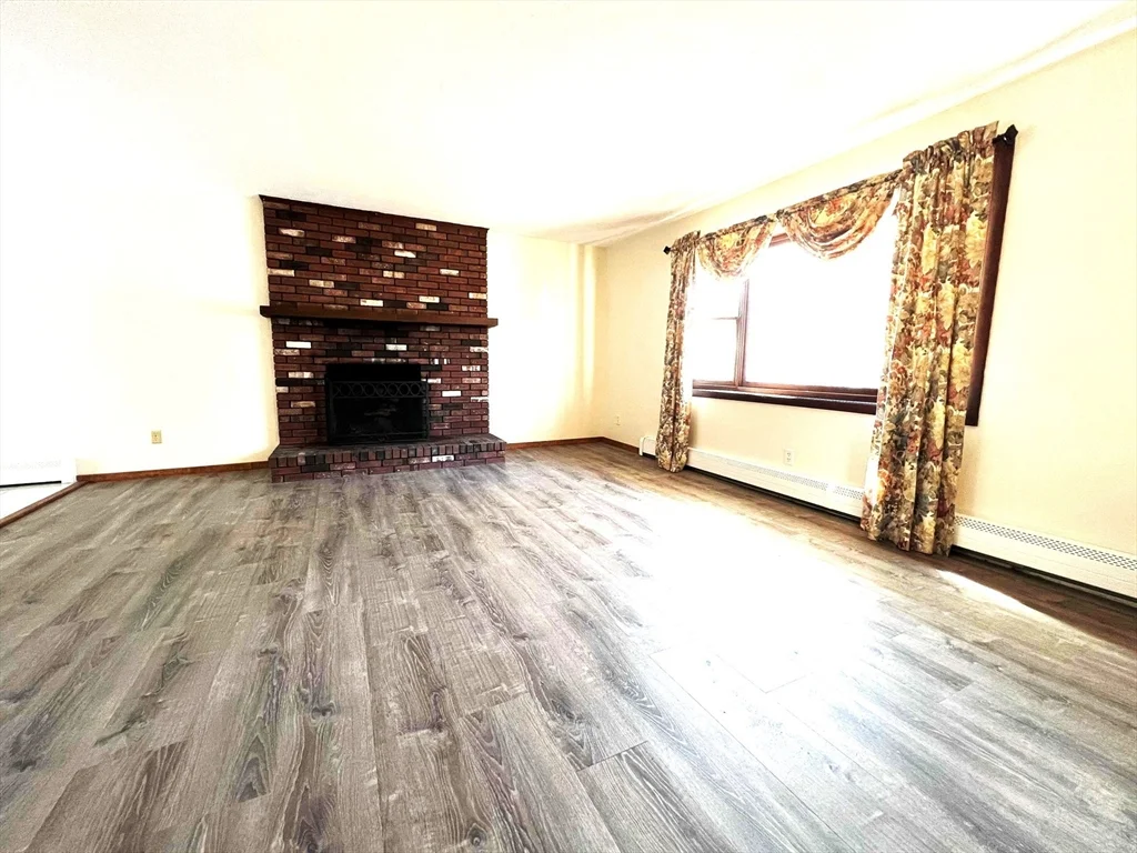 23 Hospital Rd, Templeton