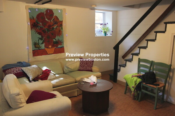 17A Putnam Ct, Harvard Square