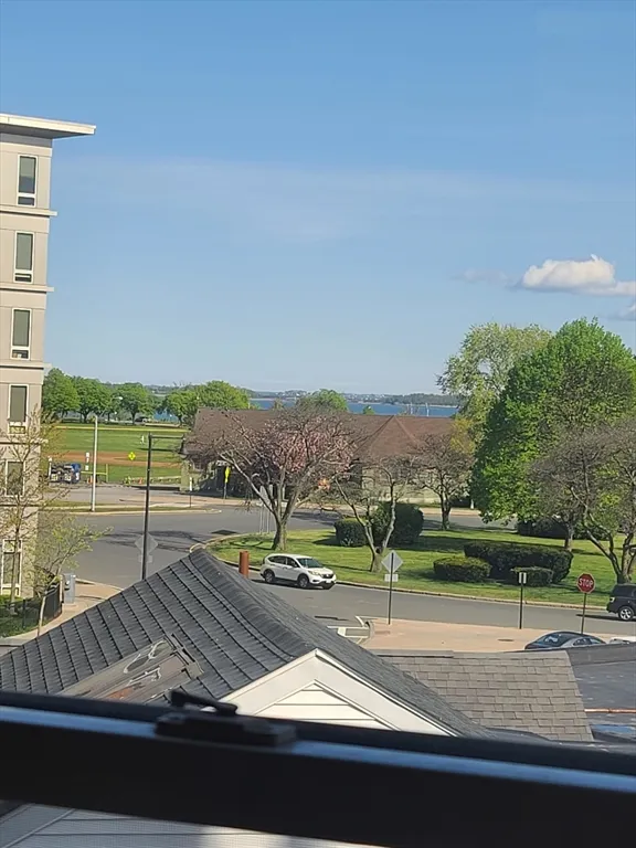 31 Jenkins St, South Boston