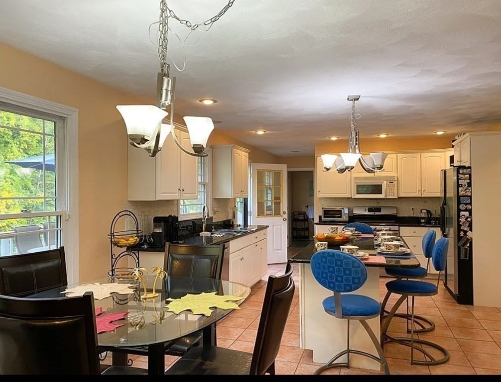 338 River Rd, Andover