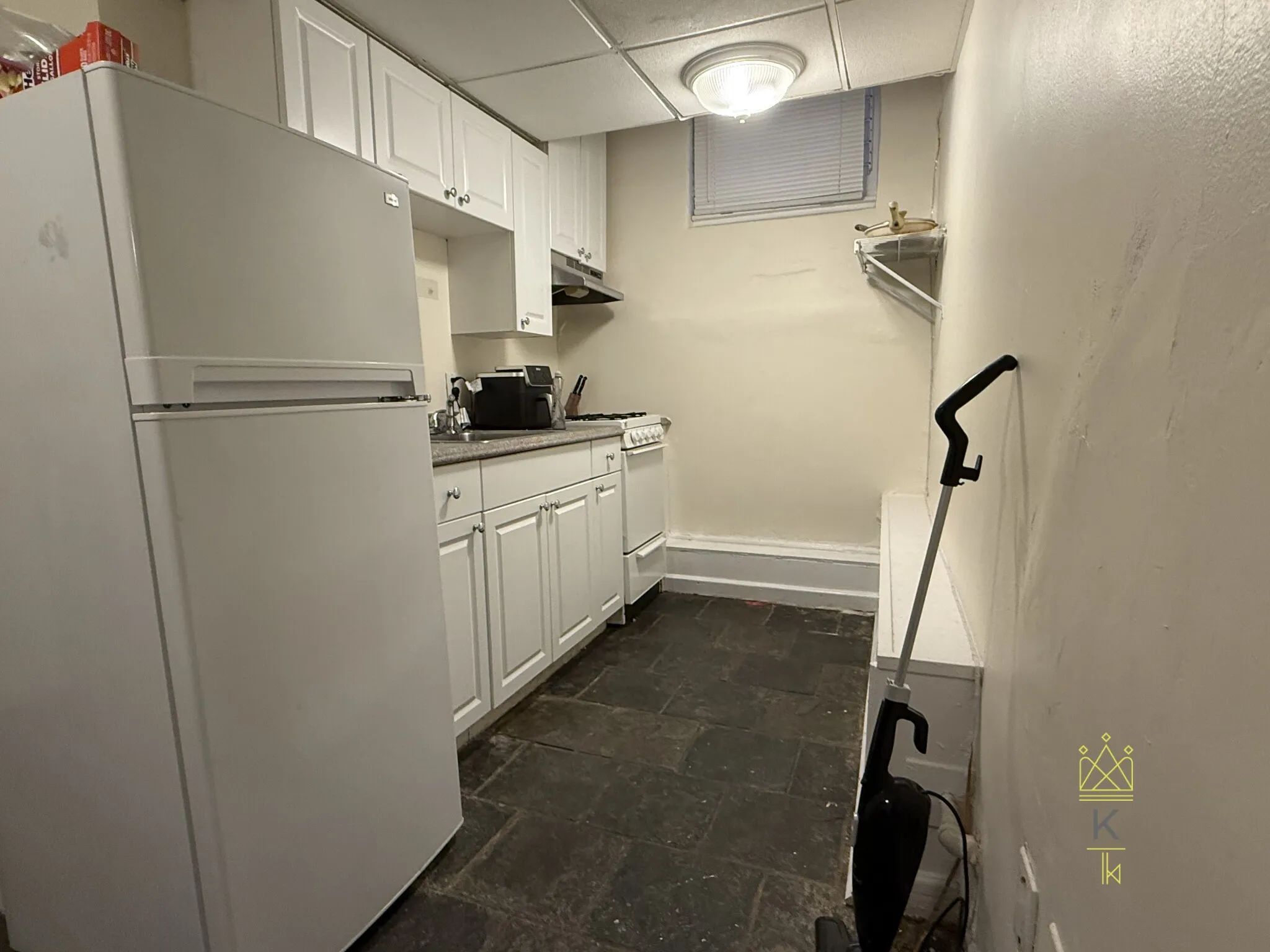 238 Hemenway St, Fenway