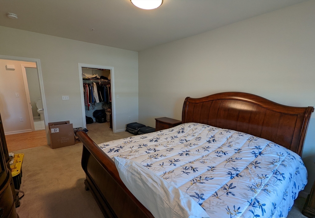 120 University Ave, Westwood