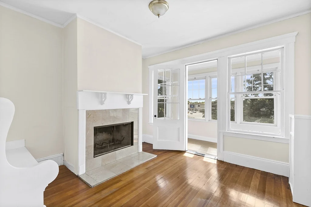 723-725 Fellsway, Wellington