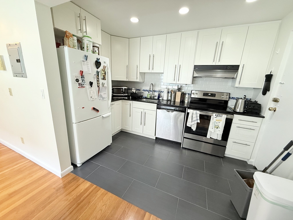 135 Inman St, Inman Square