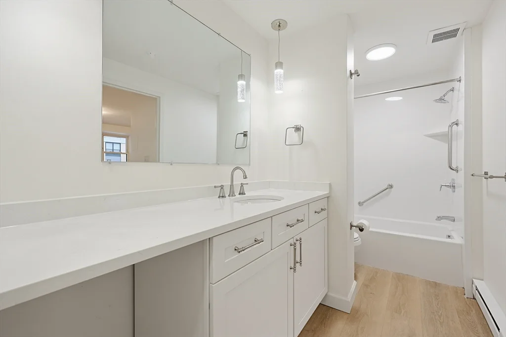340 Main St, Melrose