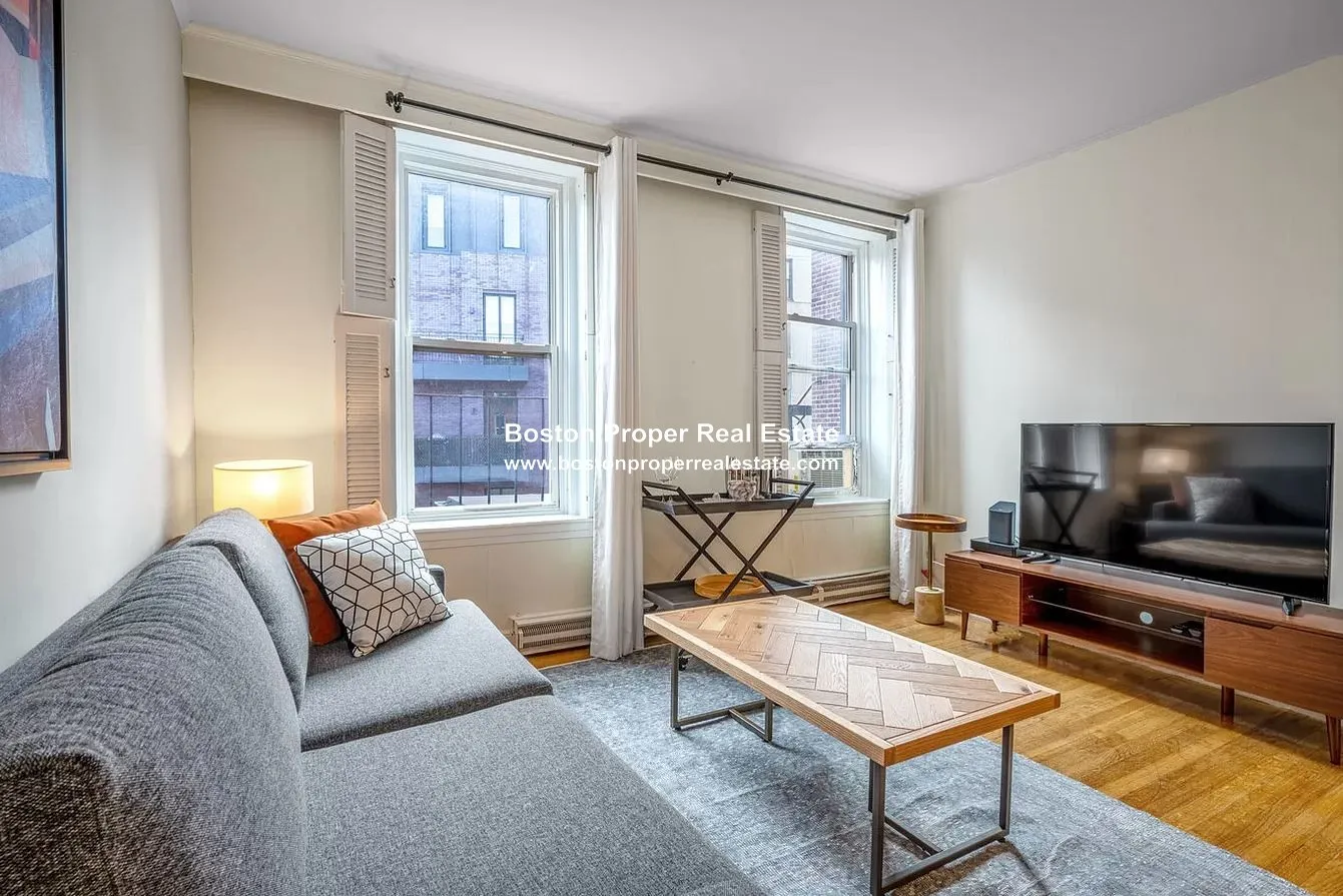 529 Beacon St, Back Bay