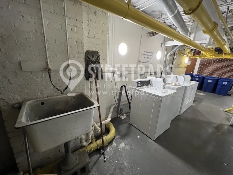 1315 Commonwealth Ave, Allston