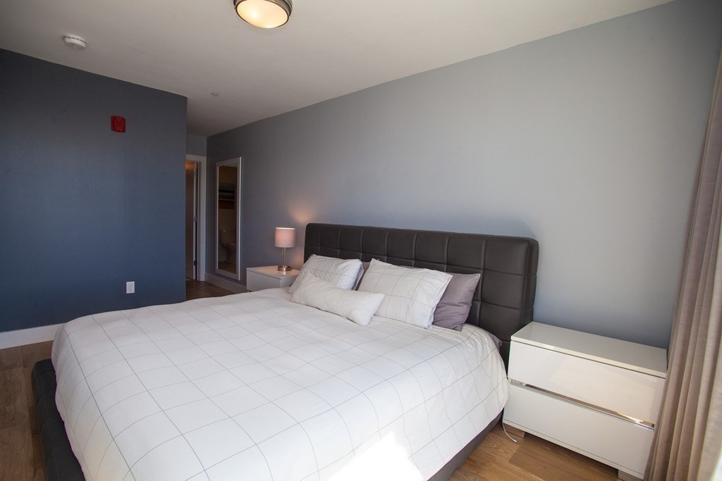 250 Meridian St, East Boston