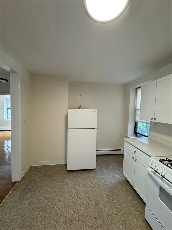 11 Victory Rd, Dorchester