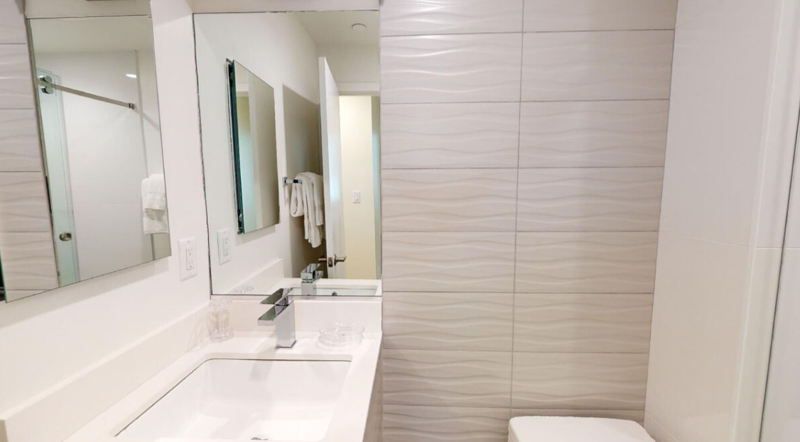 1079 Commonwealth Ave, Allston