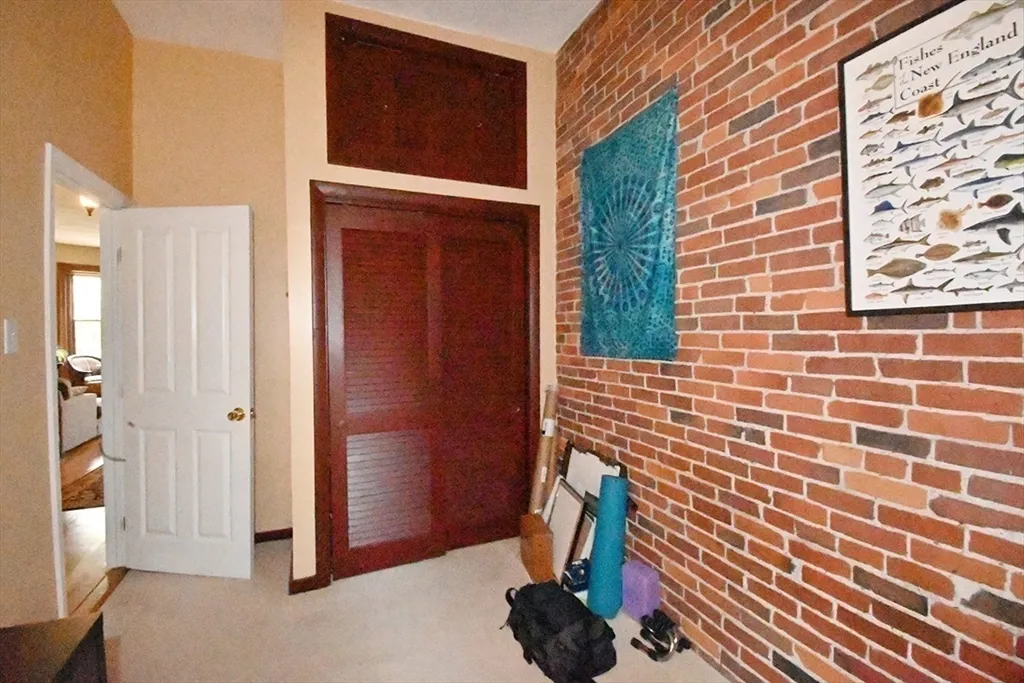 486 Columbus Ave, South End