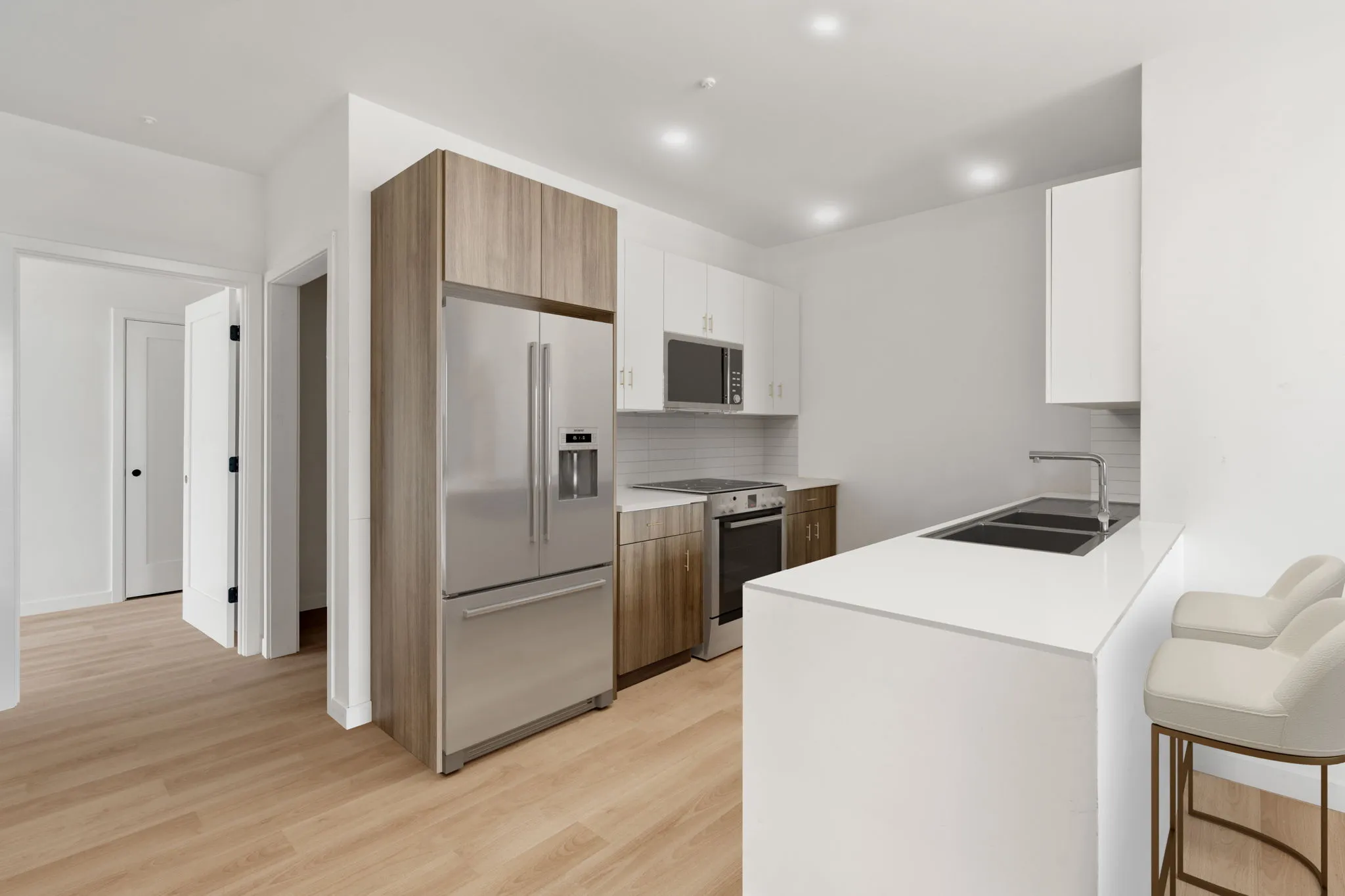 40 Centre St, North Brookline