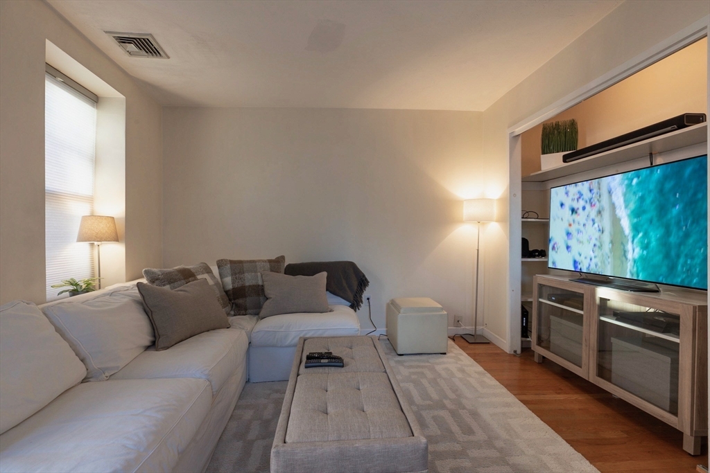 5 Grove St, Beacon Hill