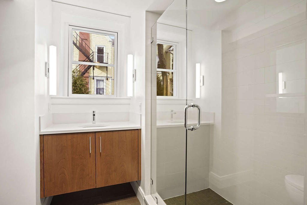 165 Winthrop Rd, Beaconsfield