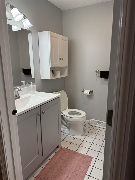 6 Fox Hill Rd, Ashland