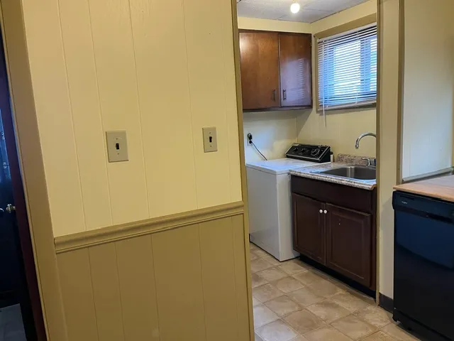 179 Elm St, Davis Square