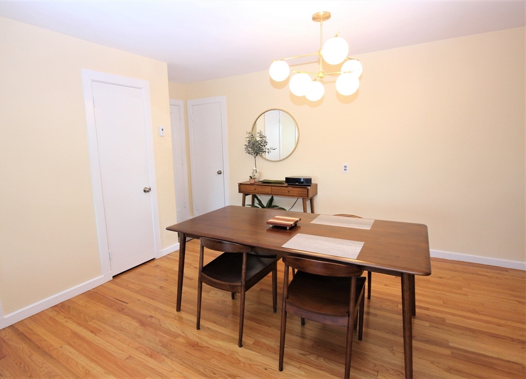 125 Pleasant St, Arlington