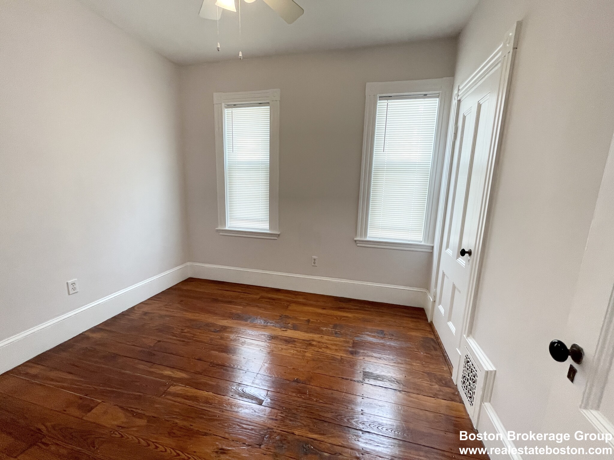 67 Roseclair St, Dorchester