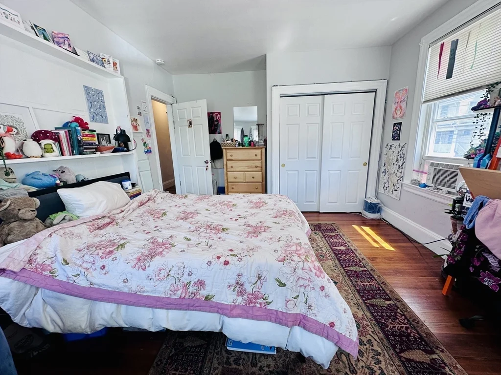 2 Greylock Rd, Allston