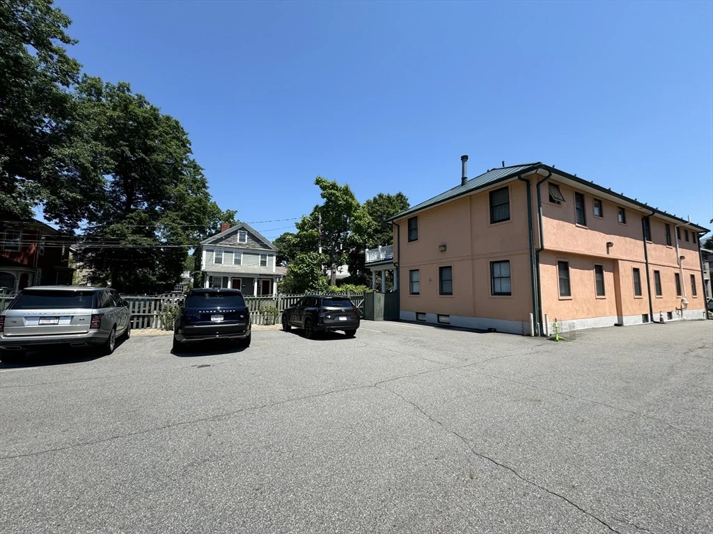 31 Channing St, Newton