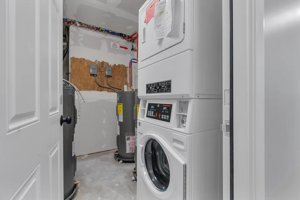 160 Chatham, Providence