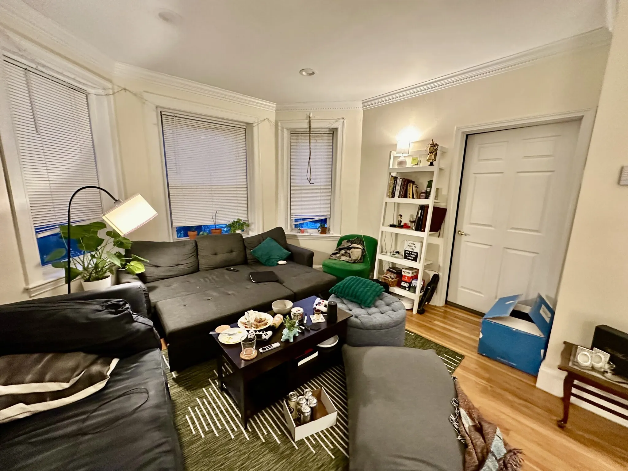 73 Thatcher St, North Brookline