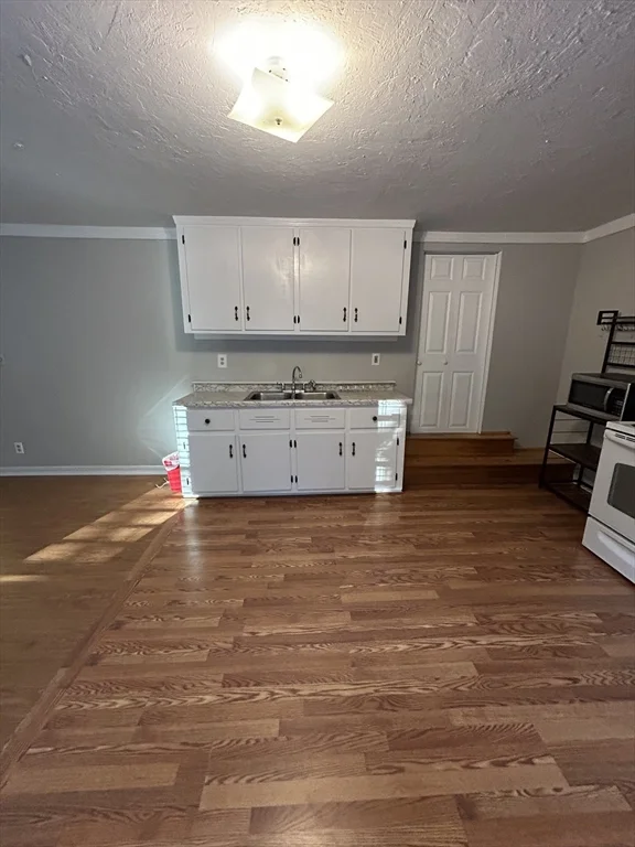 303 Milk St, Fitchburg