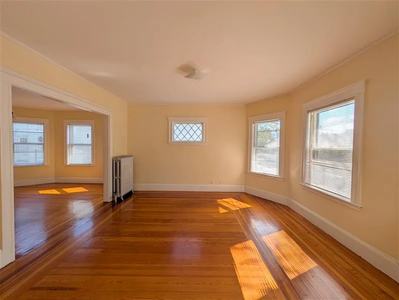 58 Monument St, West Medford