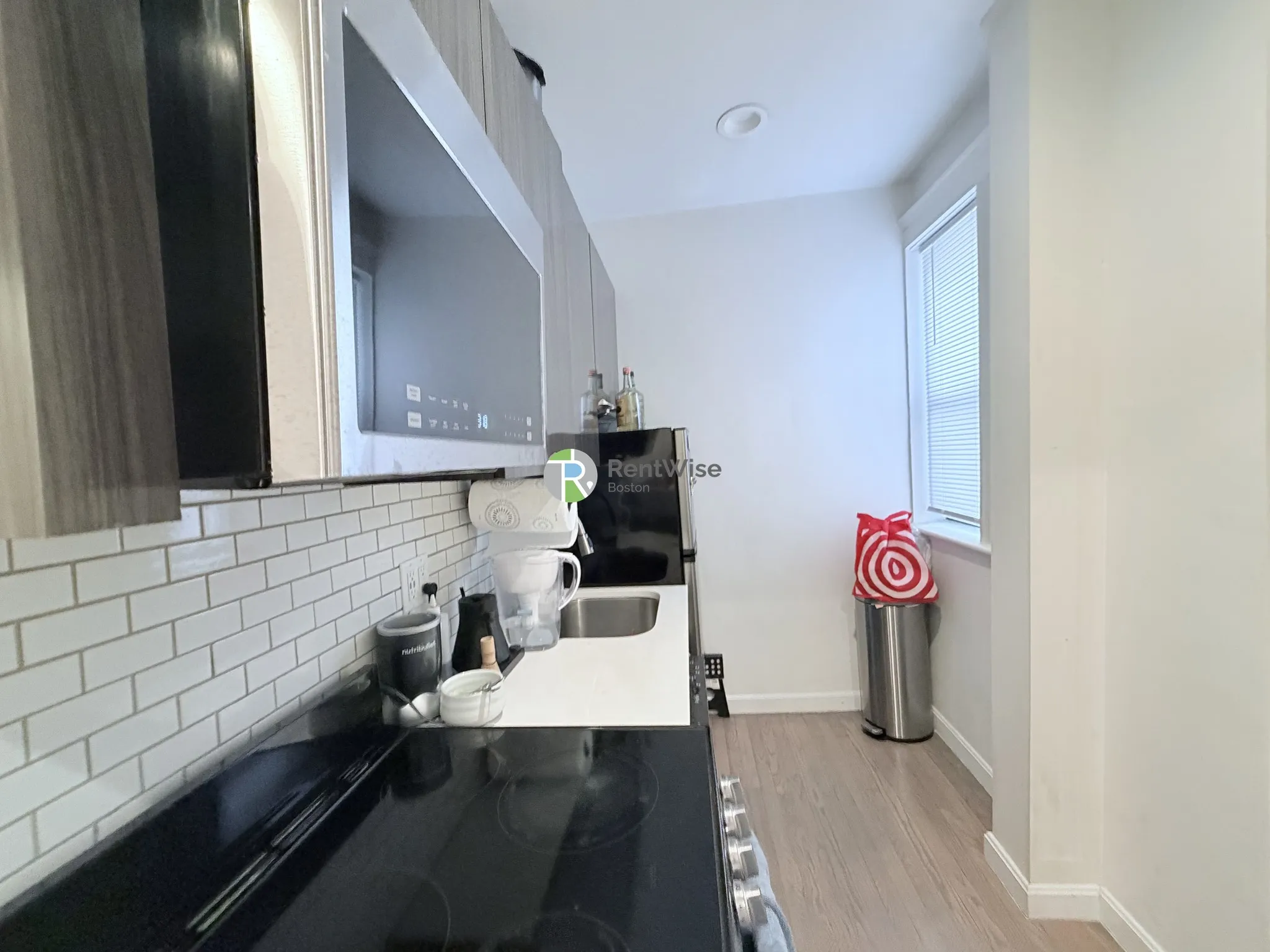 19 Peterborough St, Fenway
