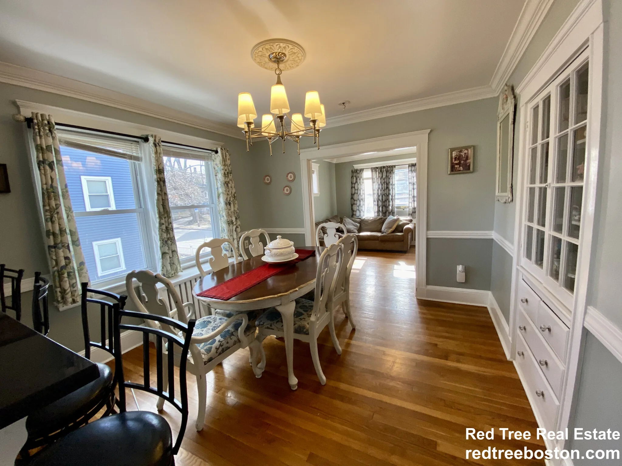 98 Whitford St, Roslindale