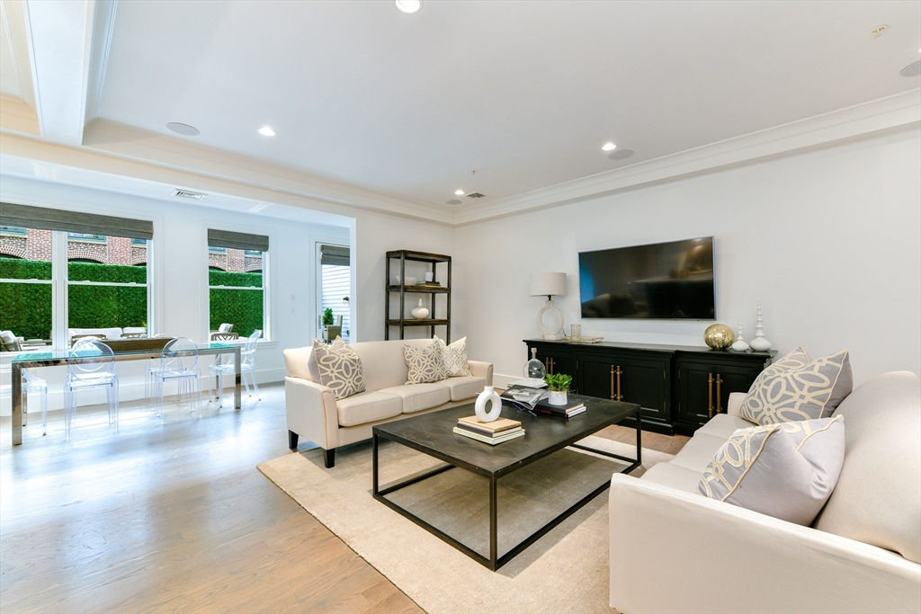 621 East 1st St, South Boston