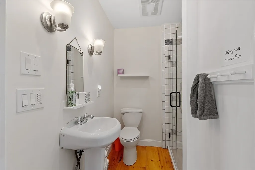 1101 Washington St, Lanesville