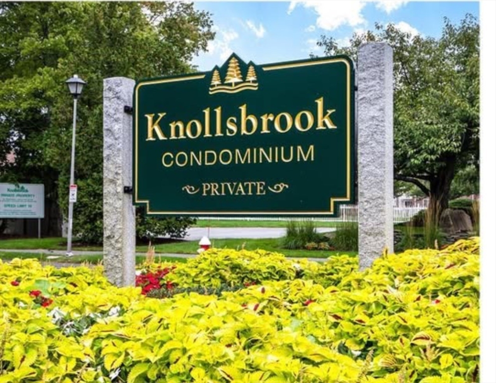 107 Erin Rd, Stoughton