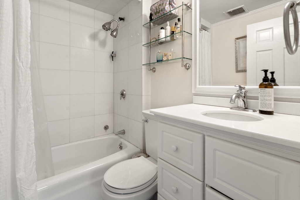 2 Mount Vernon Sq, Beacon Hill