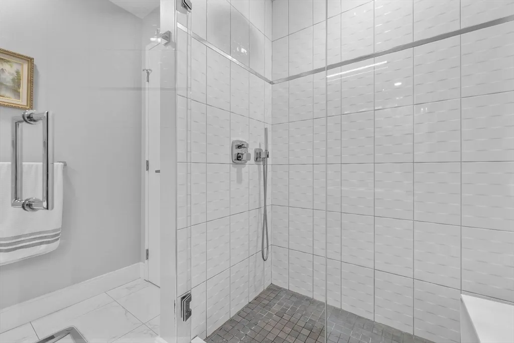 150 Dorchester Ave, South Boston