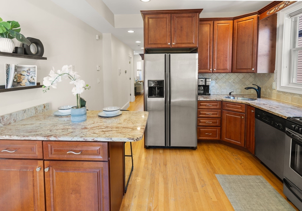 12 I St, South Boston