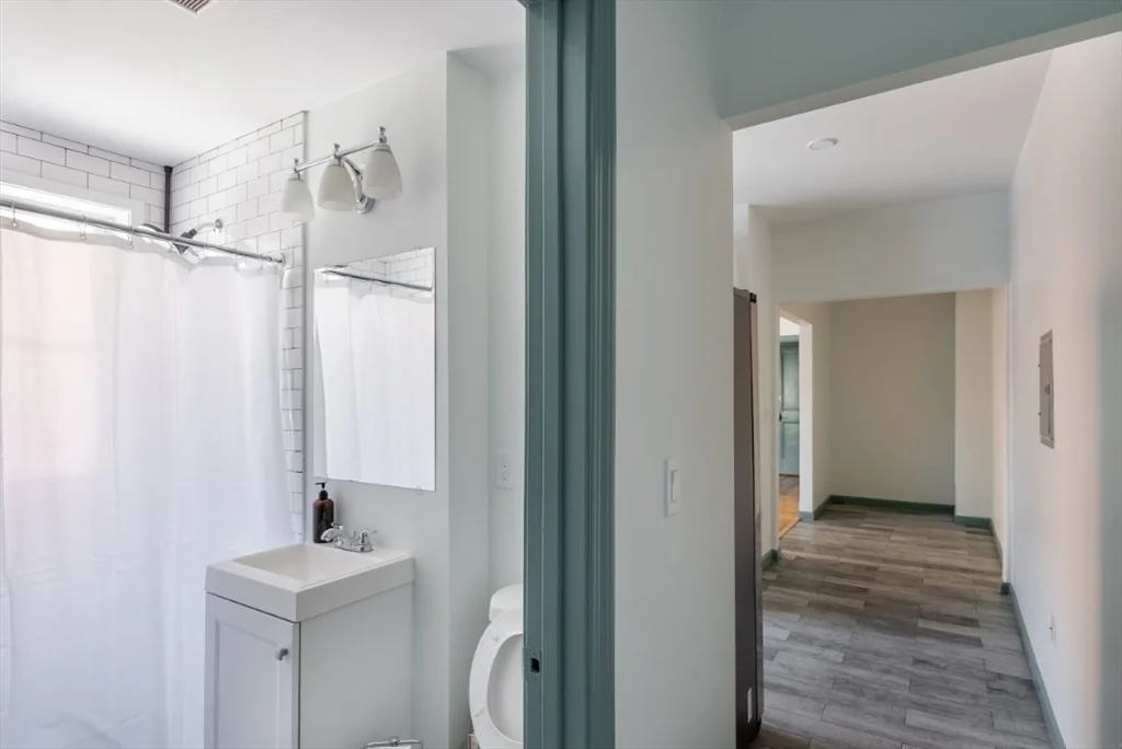 100 Washington St, Brighton