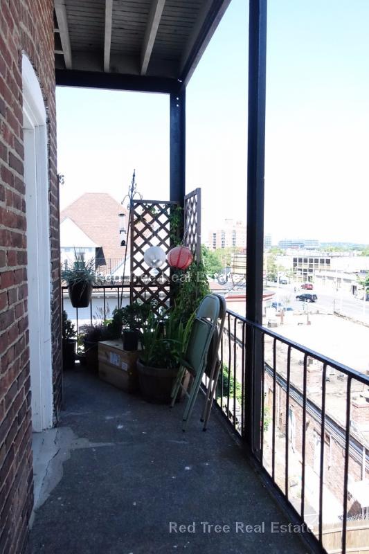 56 Park Vale Ave, Allston