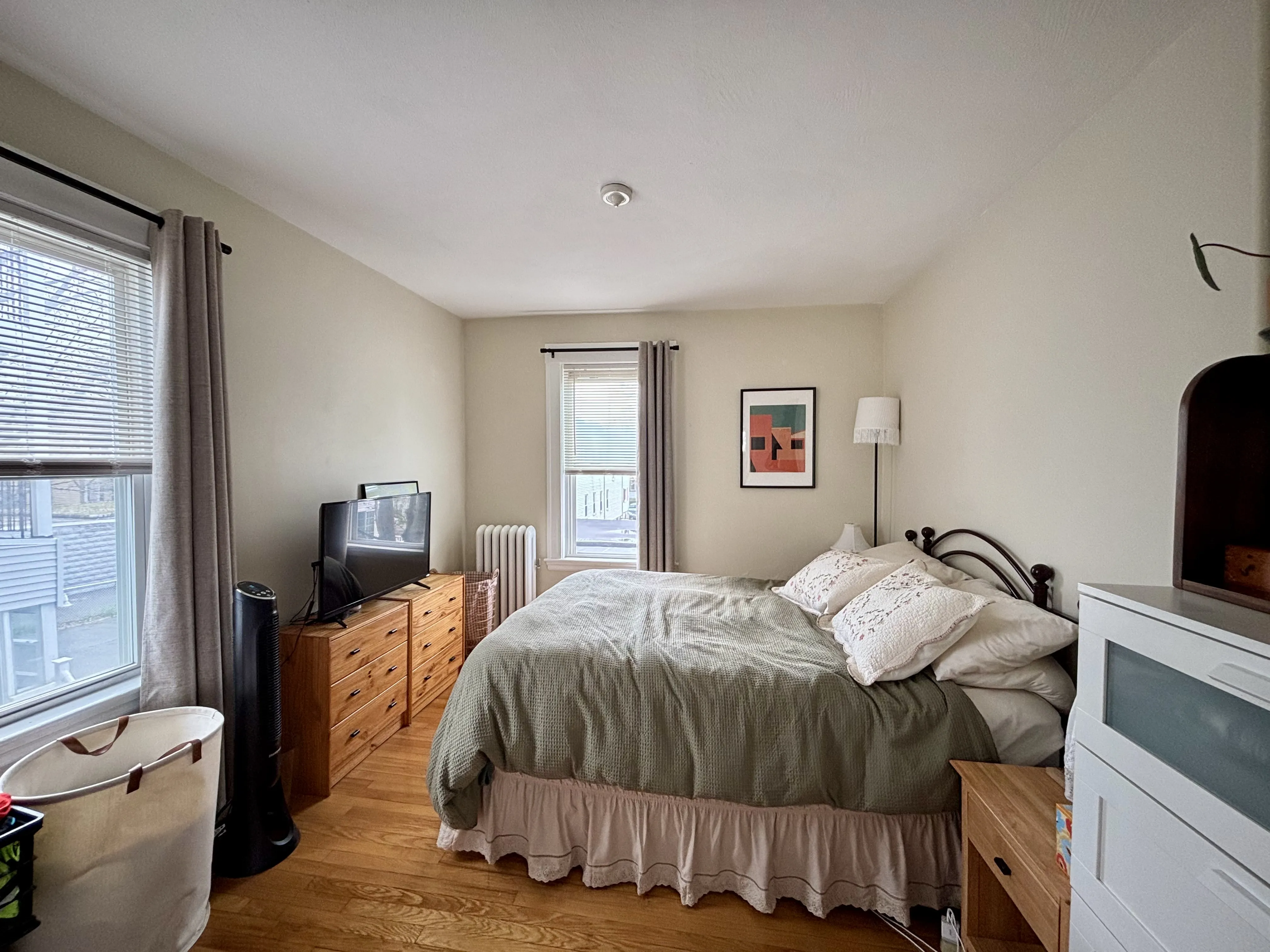 100 Conwell Ave, West Somerville