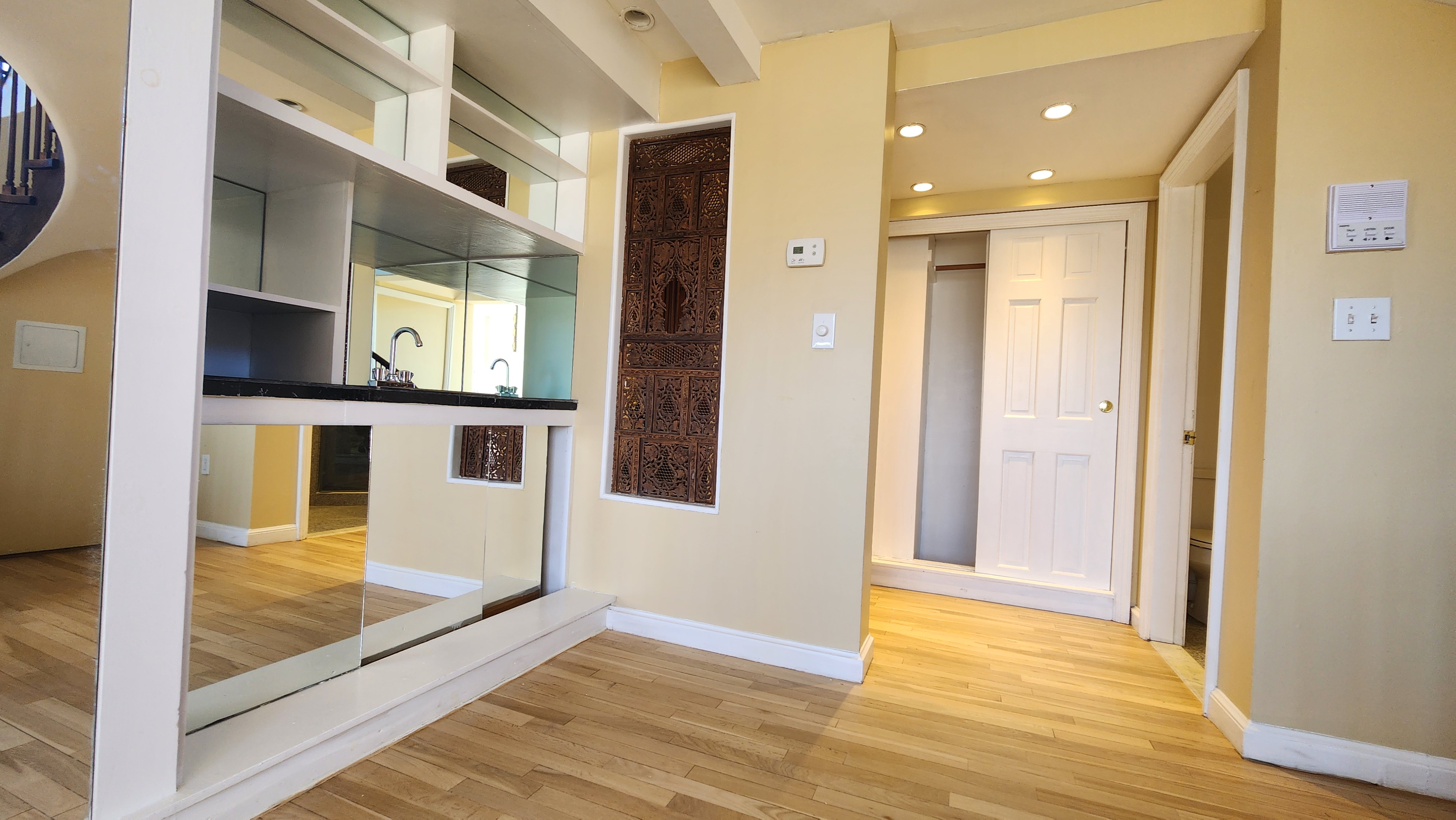 113 Beacon St, Back Bay