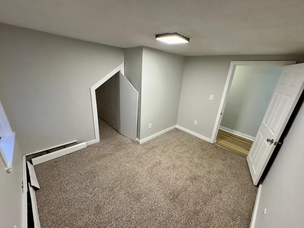 25 1/2 Porter St, Taunton