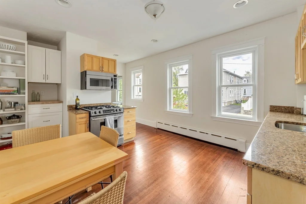 248 Roslindale Ave, Roslindale