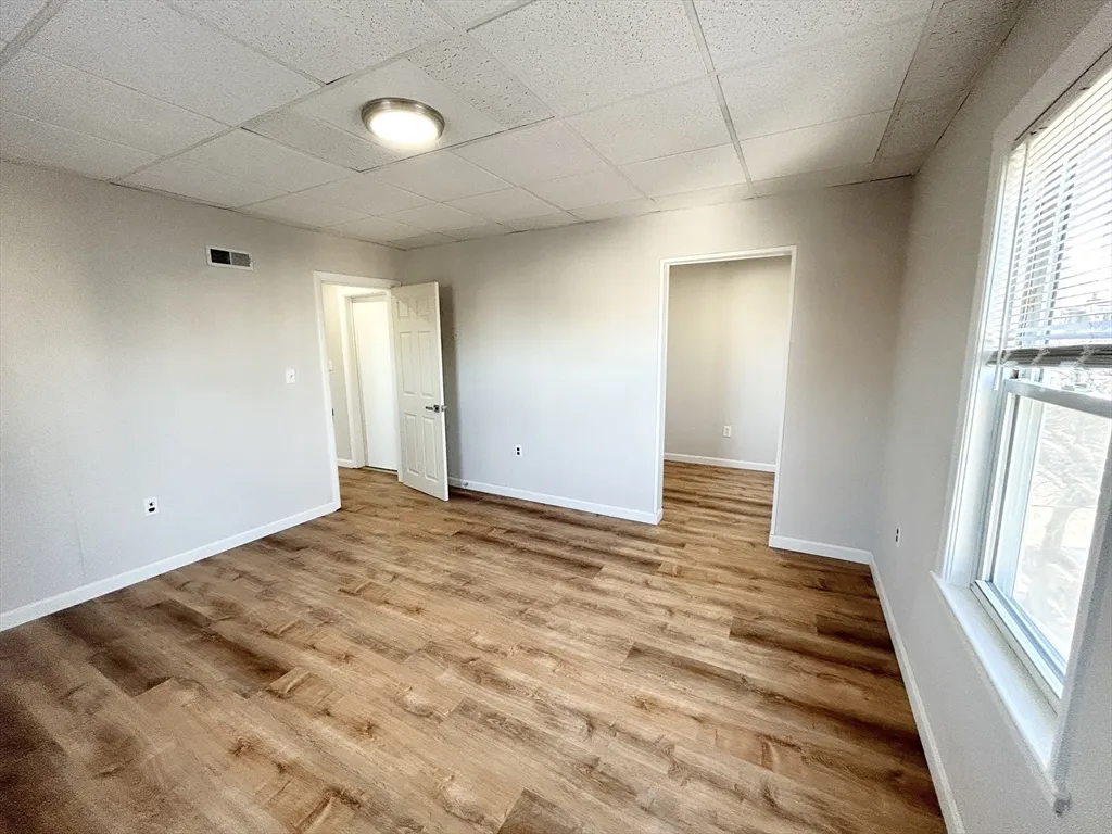 105 Buttonwood, Boston