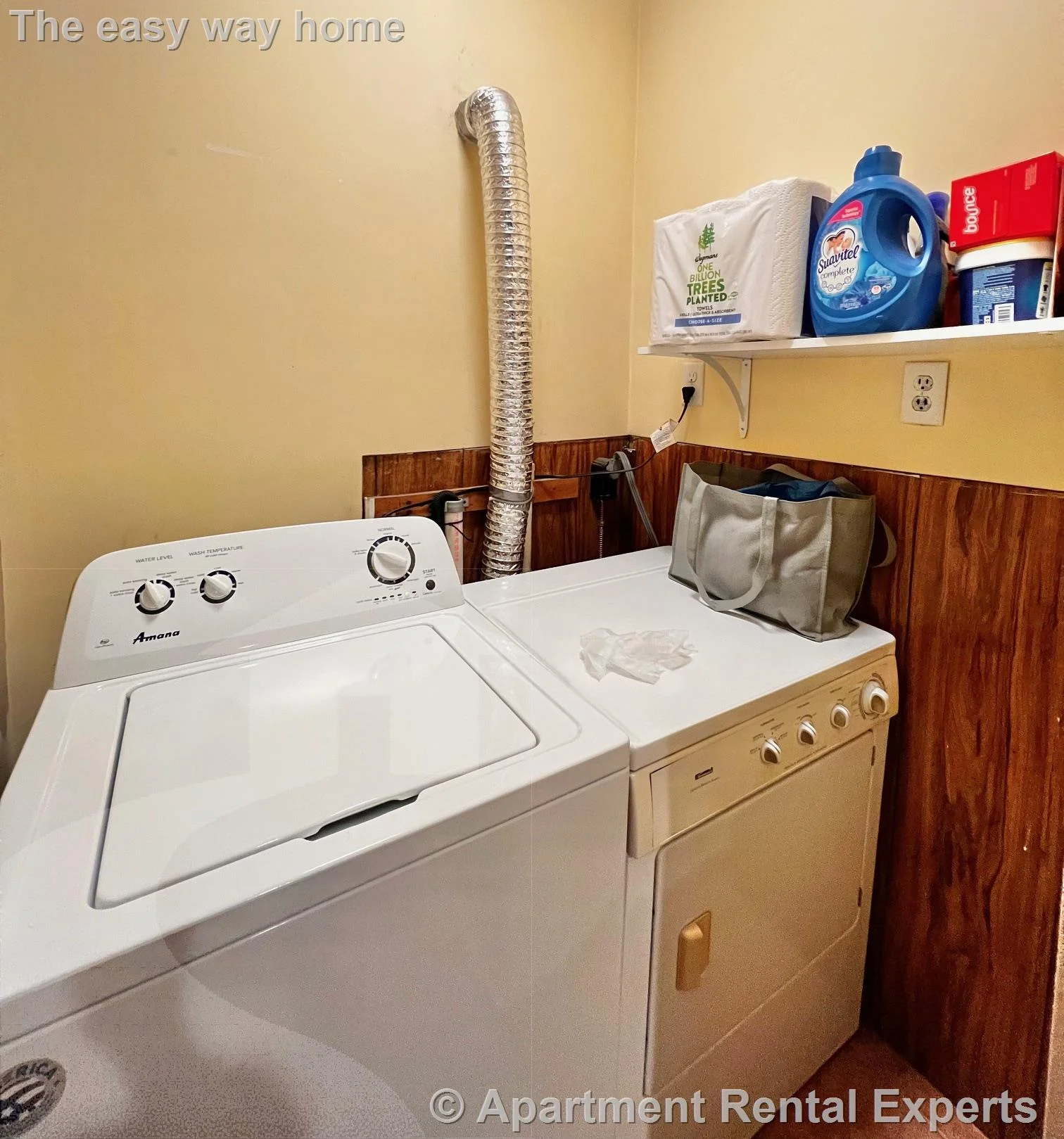 122 Willis Ave, Tufts