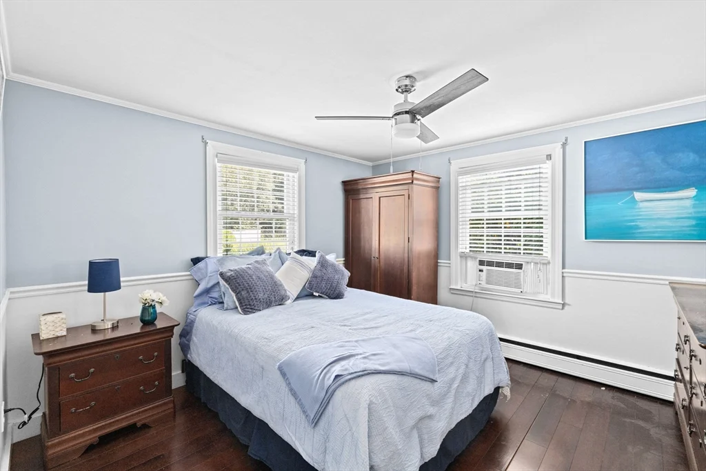 4 Country Dr, South Hingham