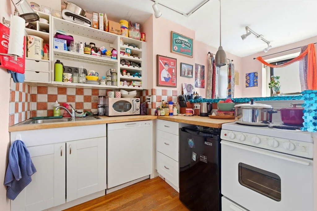 3 Saint Charles St, South End