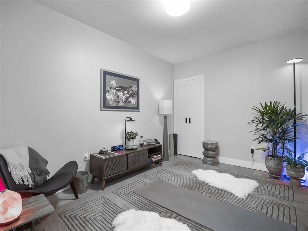 9 Central St, Spring Hill